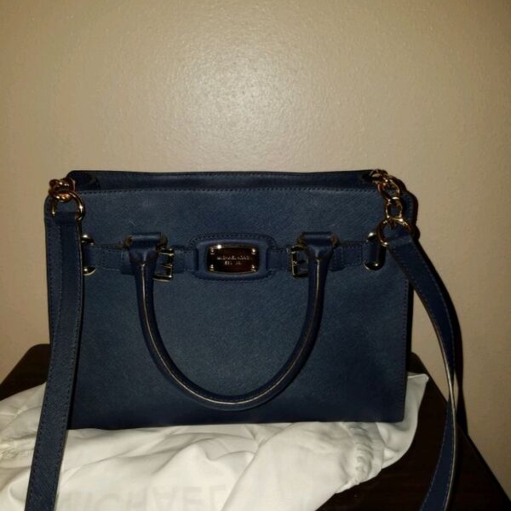 Michael Kors Navy Blue Hamilton bag Never Used Mint.